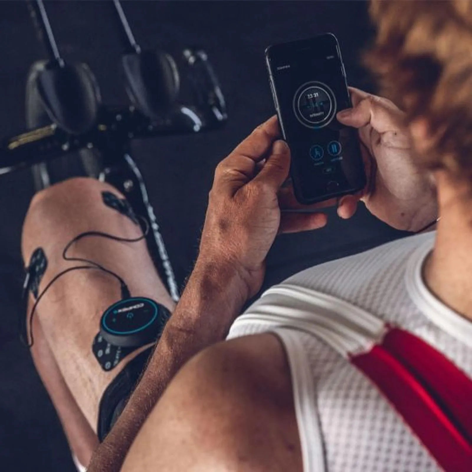Compex Mini Wireless Muscle Stimulator with TENS (2 Pods) by Compex
