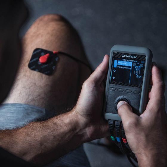 Compex Performance 3.0 Muscle Stimulator with TENS Kit