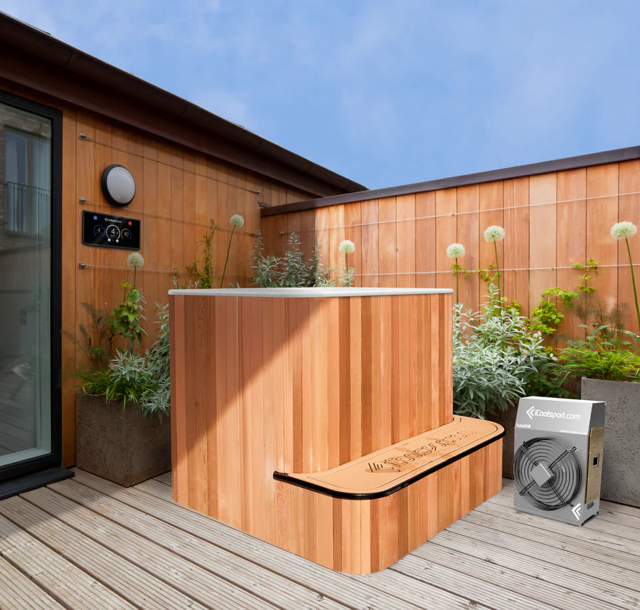 icool Ultra Cedar with Inbuilt 2kW Heater and External Turbo Mini Chiller 4ºC (39F) to 40ºC (104F)