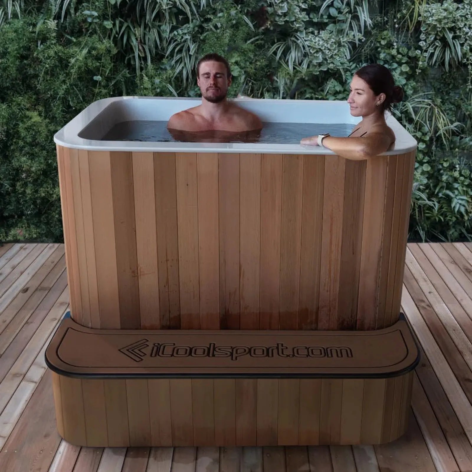 Ultra Cedar | 800L High-Capacity Integrated Cold Plunge by iCoolsport