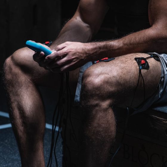 Compex Edge 3.0 Muscle Stimulator with TENS Kit